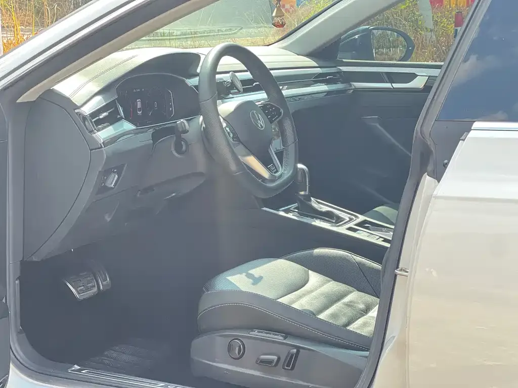 Volkswagen CC 2021 из CN, фото 3