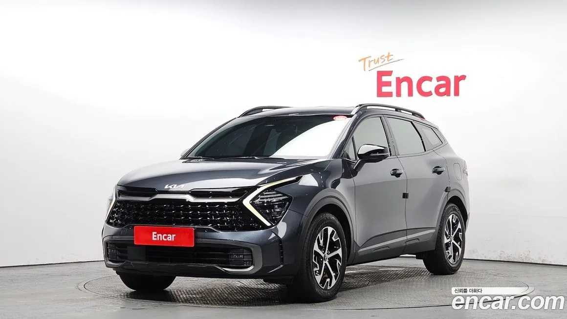 Kia Sportage — фото 1