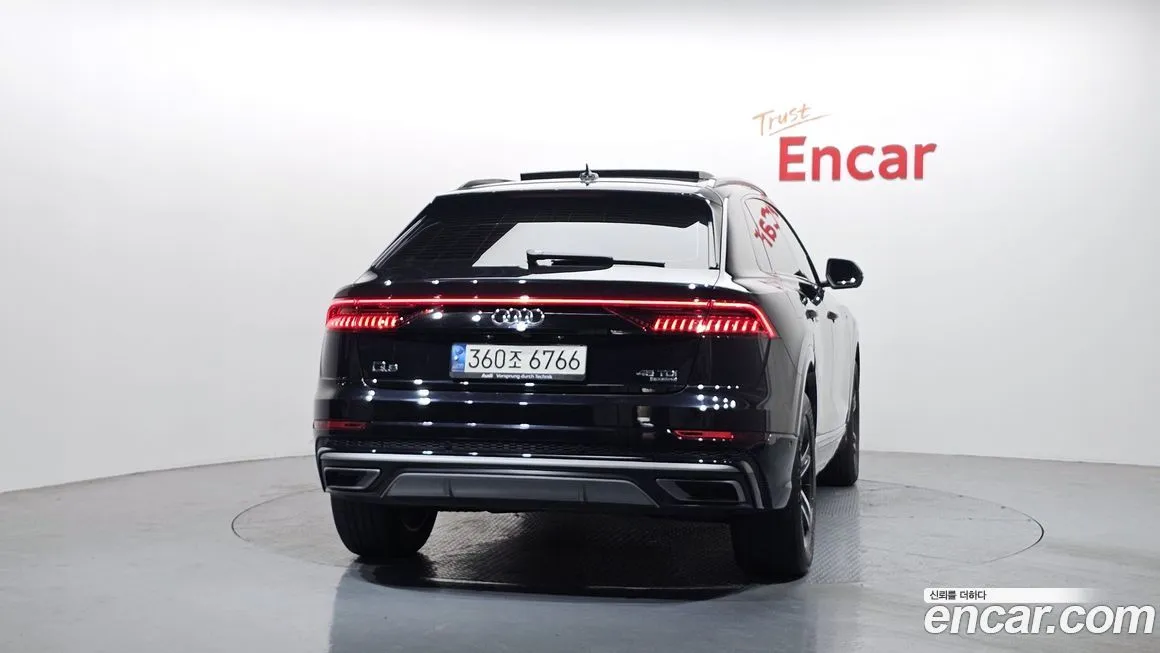 Audi Q8 2021 из KR, фото 2