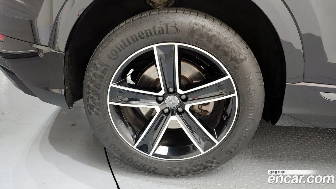 Audi Q8 2021 из KR, фото 7