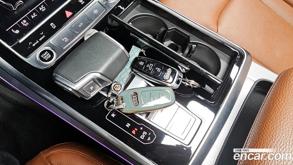 Audi Q8 2021 из KR, фото 8