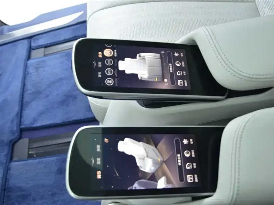 Buick Century 2023 из CN, фото 4