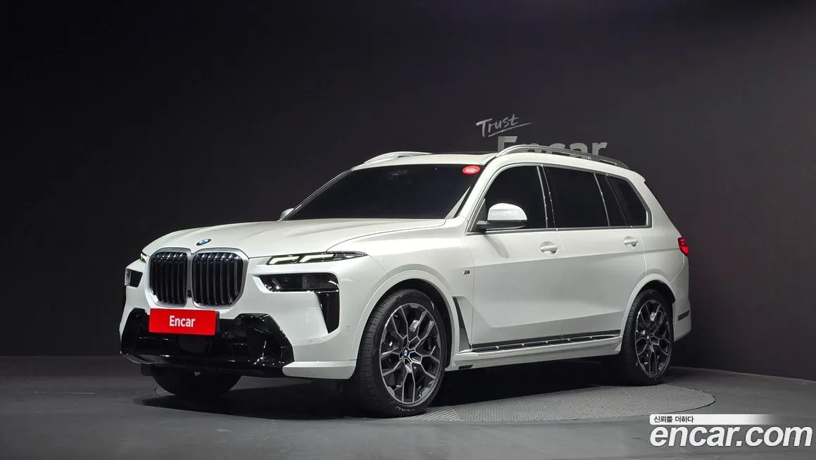 BMW X7 — фото 1
