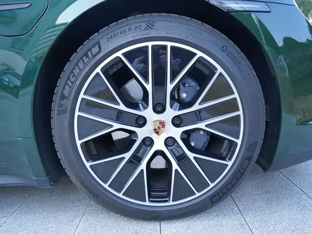 Porsche Taycan 2025 из CN, фото 5