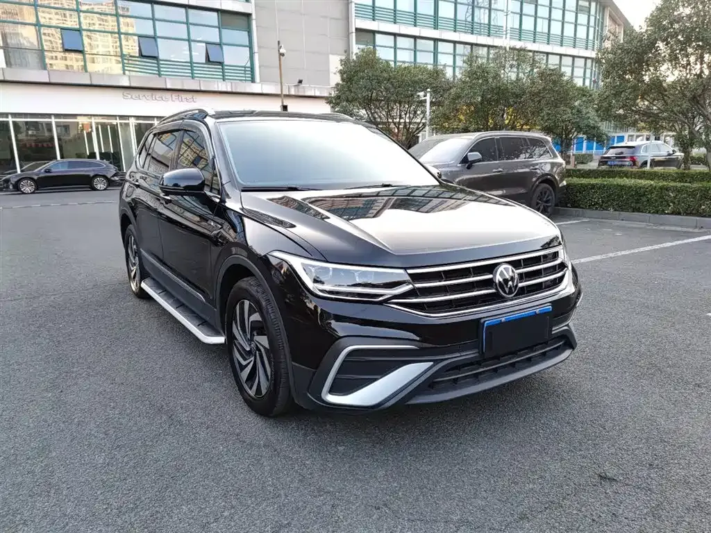 Volkswagen Tiguan L 2024 из CN, фото 6