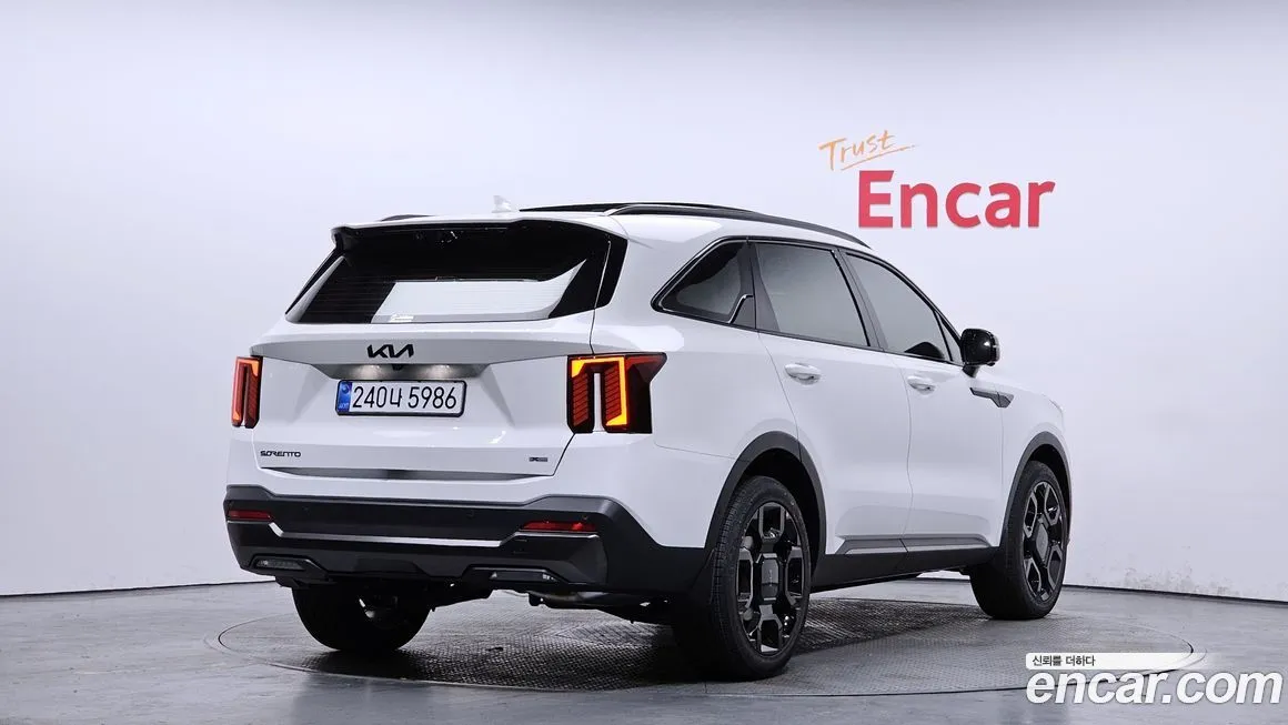 Kia Sorento — фото 3