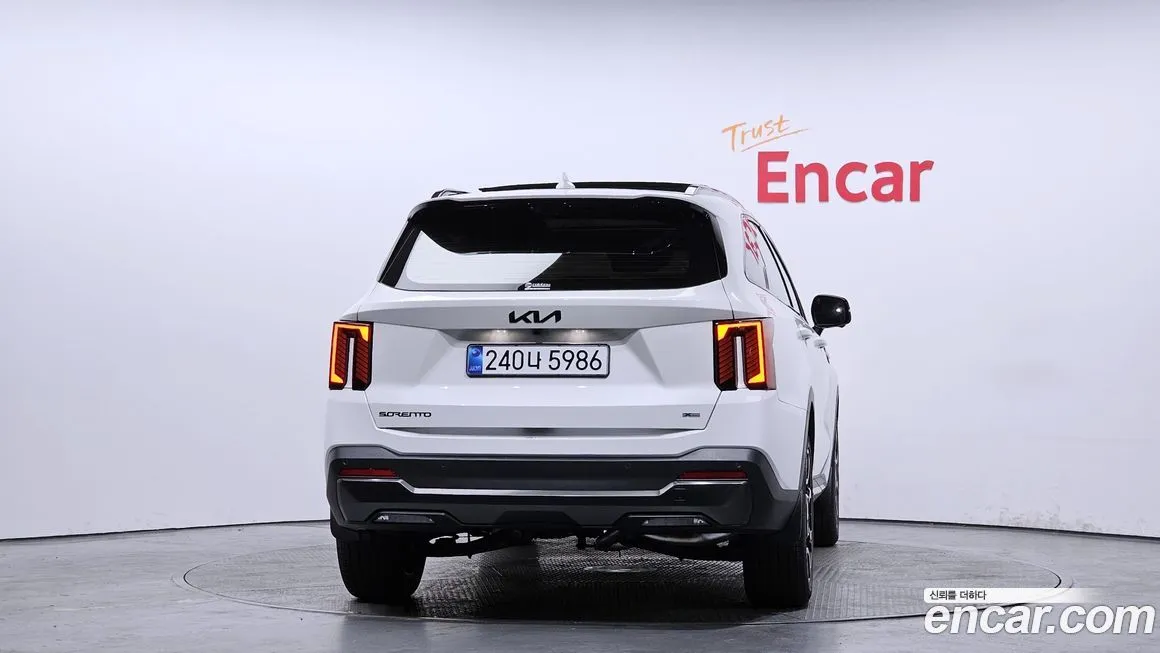 Kia Sorento — фото 4