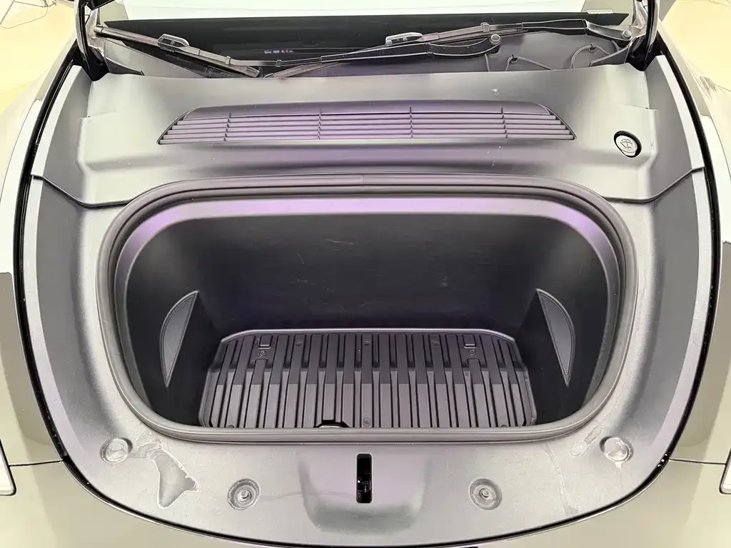 Tesla Model Y 2022 из CN, фото 4