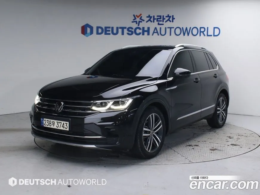 Volkswagen Tiguan — фото 1