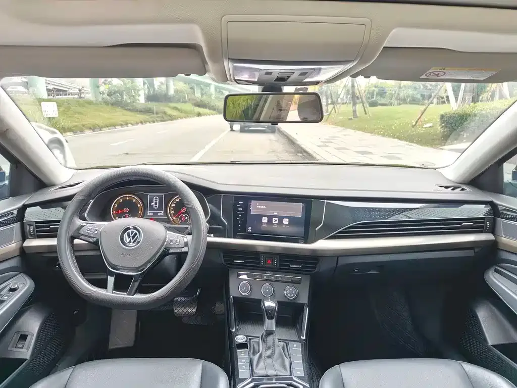Volkswagen Passat — фото 2