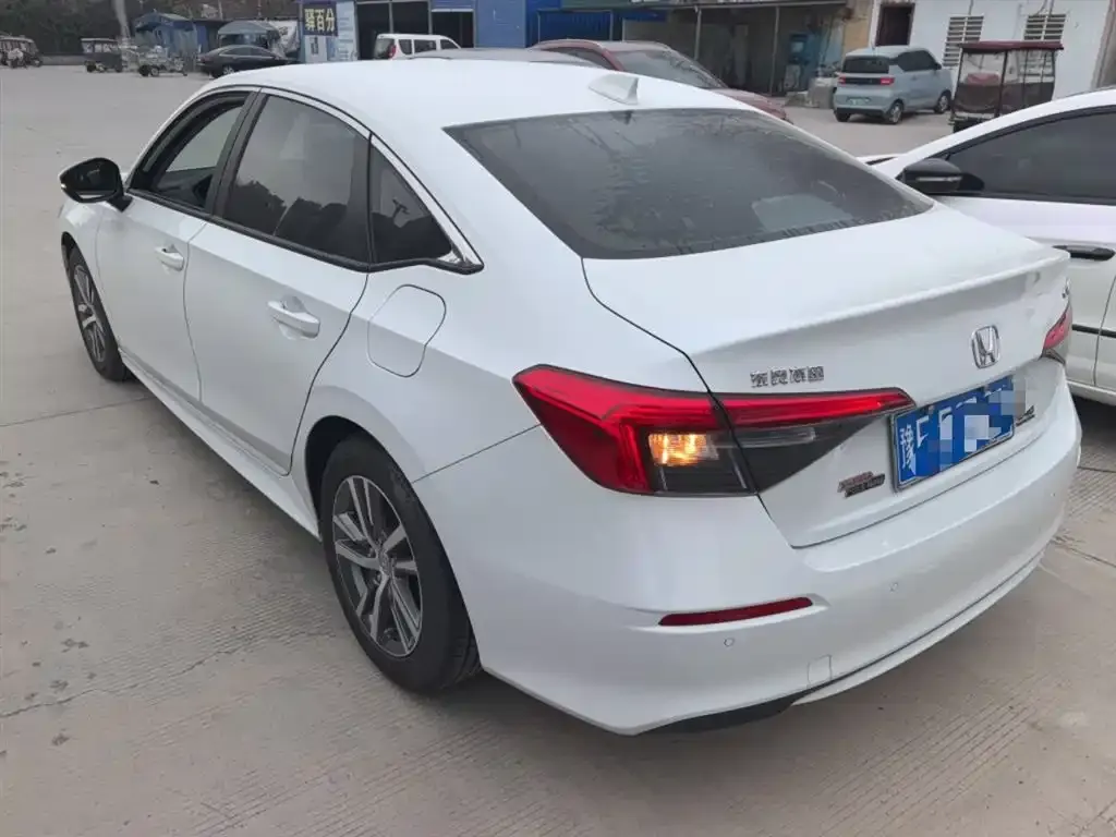 Honda Civic 2024 из CN, фото 5