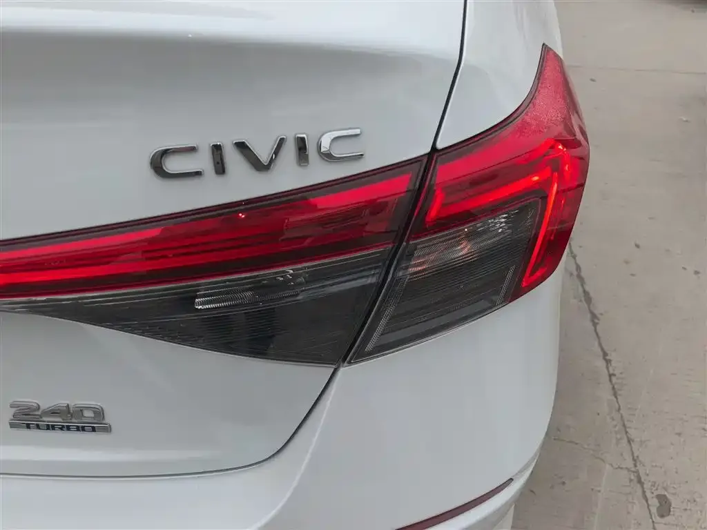 Honda Civic 2024 из CN, фото 6