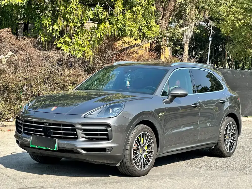 Porsche Cayenne Hybrid
