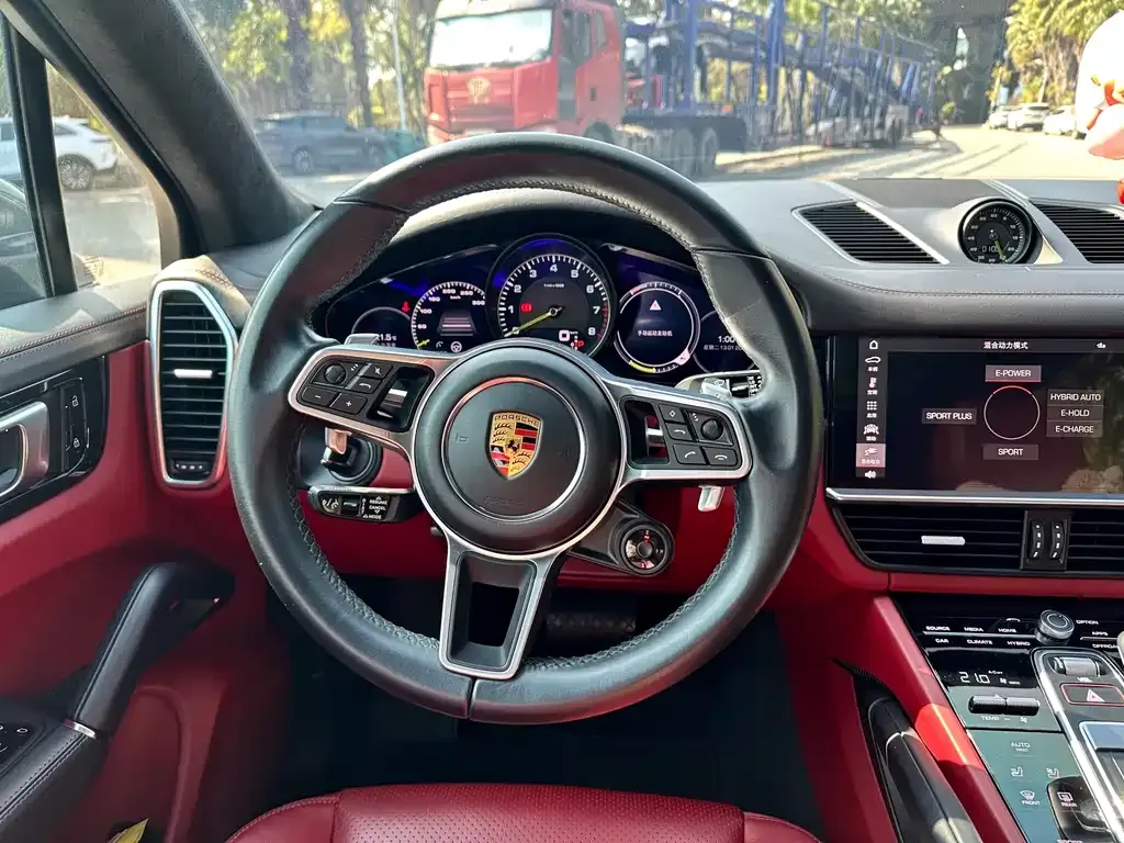 Porsche Cayenne Hybrid 2021 из CN, фото 6