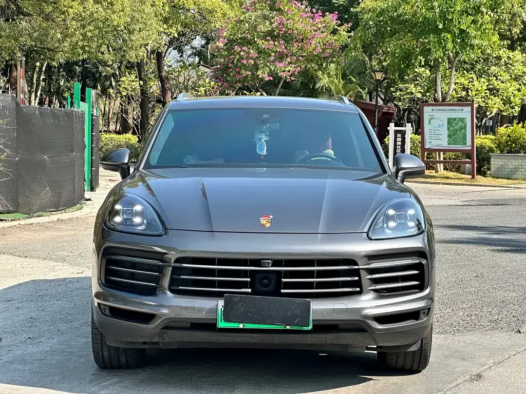 Porsche Cayenne Hybrid 2021 из CN, фото 8