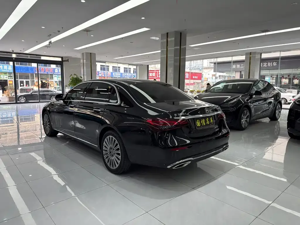Mercedes-Benz E-Class 2023 из CN, фото 3