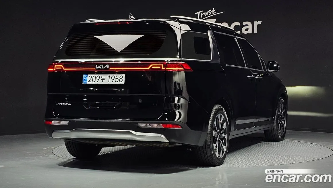 Kia Carnival 2022 из KR, фото 5