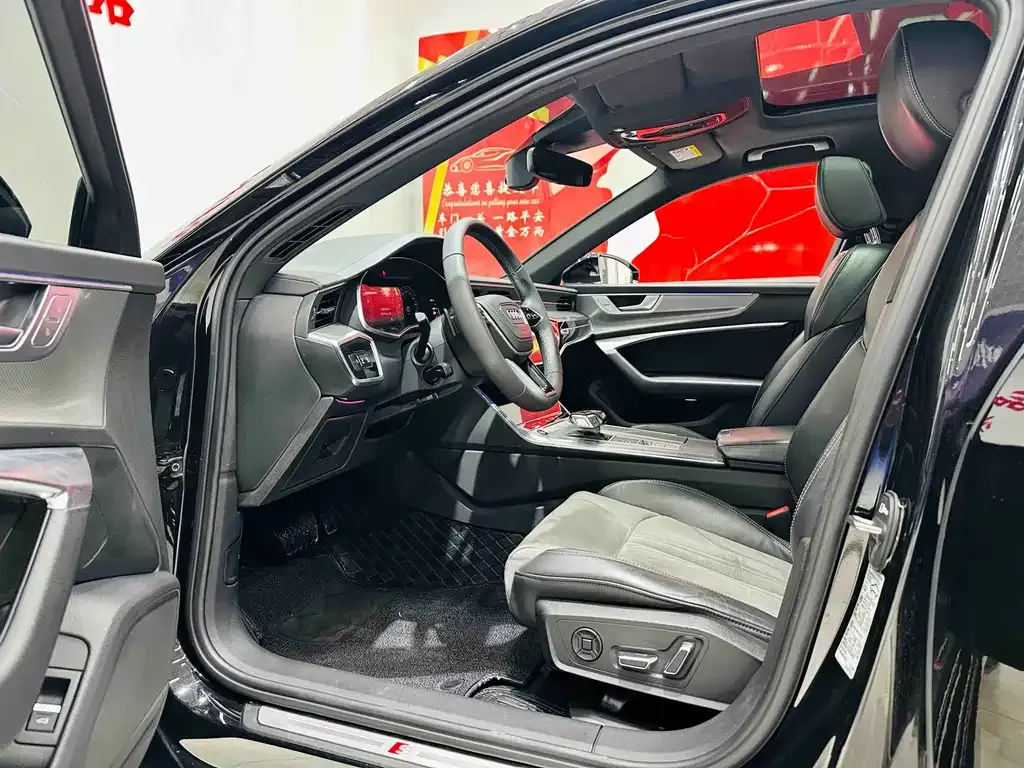Audi A6L 2023 из CN, фото 9