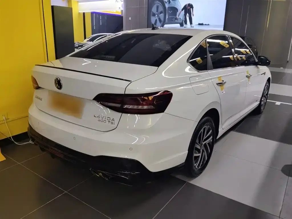 Volkswagen Lavida 2024 из CN, фото 5