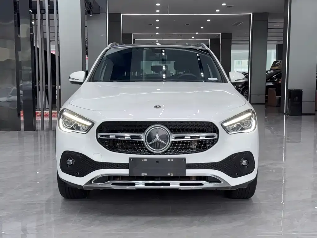 Mercedes-Benz GLA — фото 2