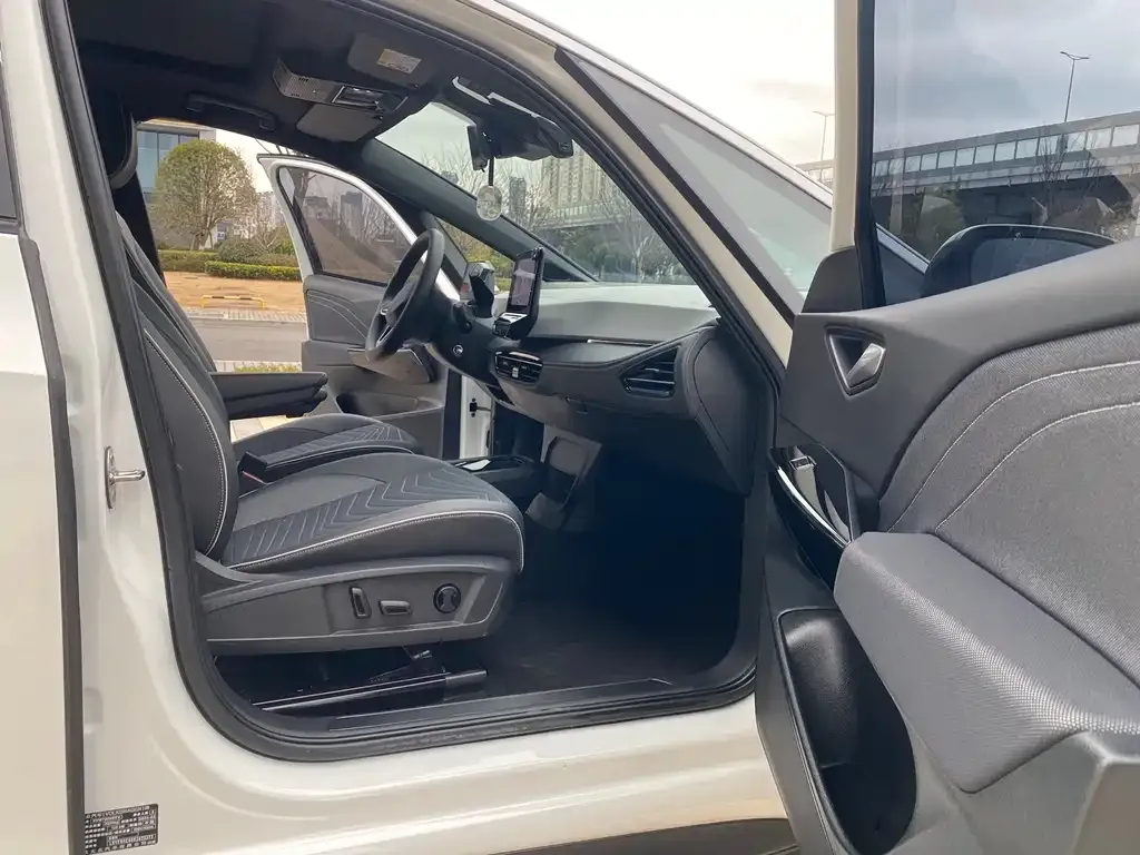 Volkswagen ID.3 2024 из CN, фото 10