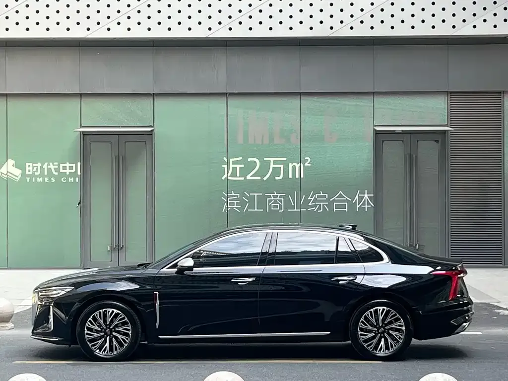 Hongqi H5 — фото 3