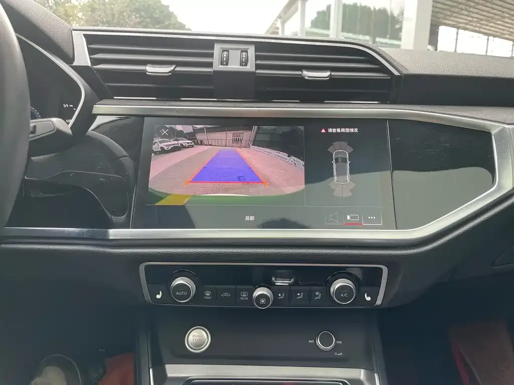 Audi Q3 2022 из CN, фото 4