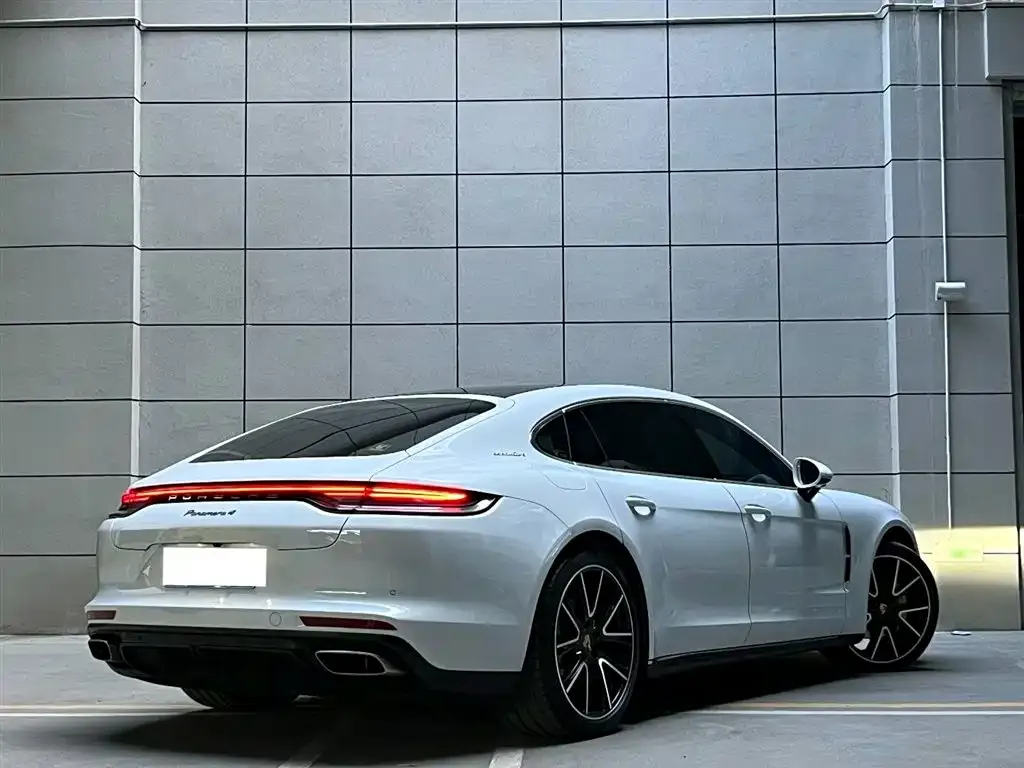 Porsche Panamera 2021 из CN, фото 6