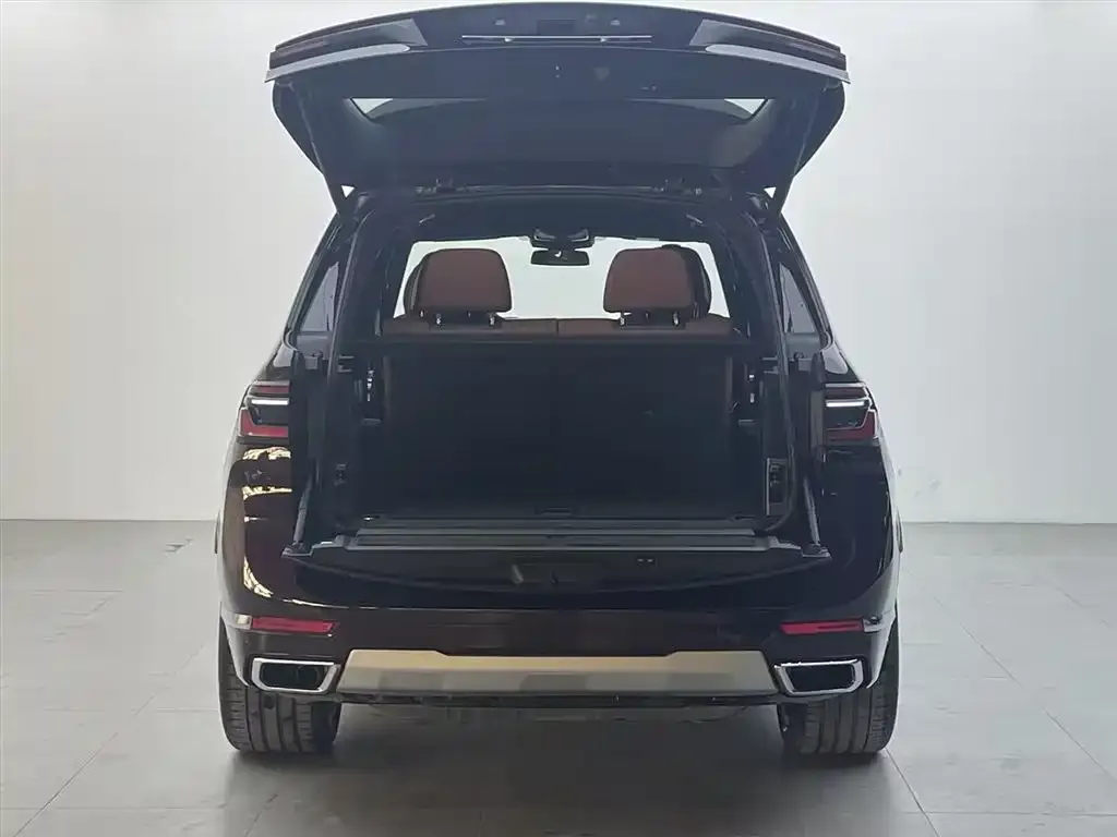 BMW X7 2023 из CN, фото 2