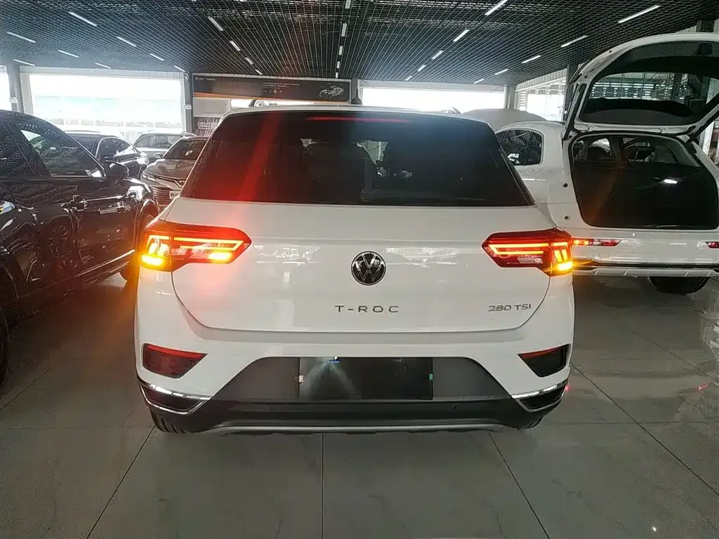 Volkswagen T-Roc 2022 из CN, фото 8