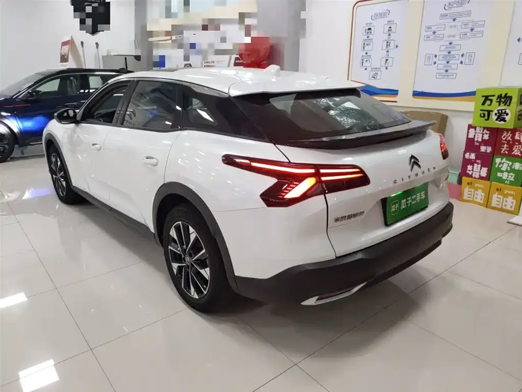 Citroen C5 X 2022 из CN, фото 3