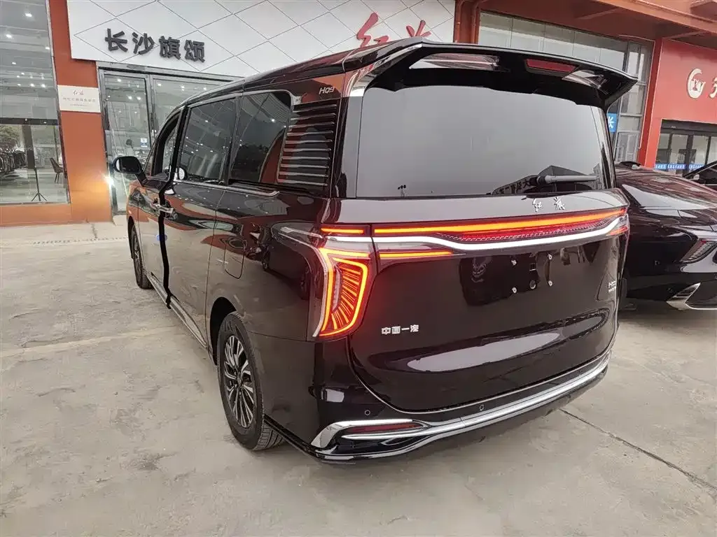 Hongqi HQ9 PHEV 2024 из CN, фото 9