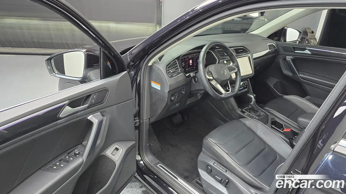 Volkswagen Tiguan — фото 9