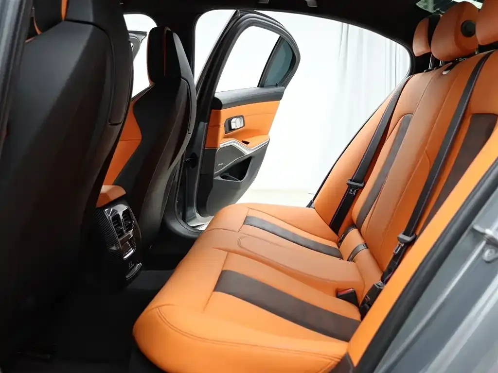 BMW M3 2024 из CN, фото 7