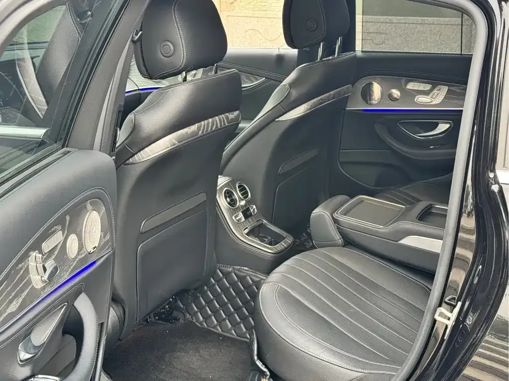 Mercedes-Benz E-Class 2023 из CN, фото 7