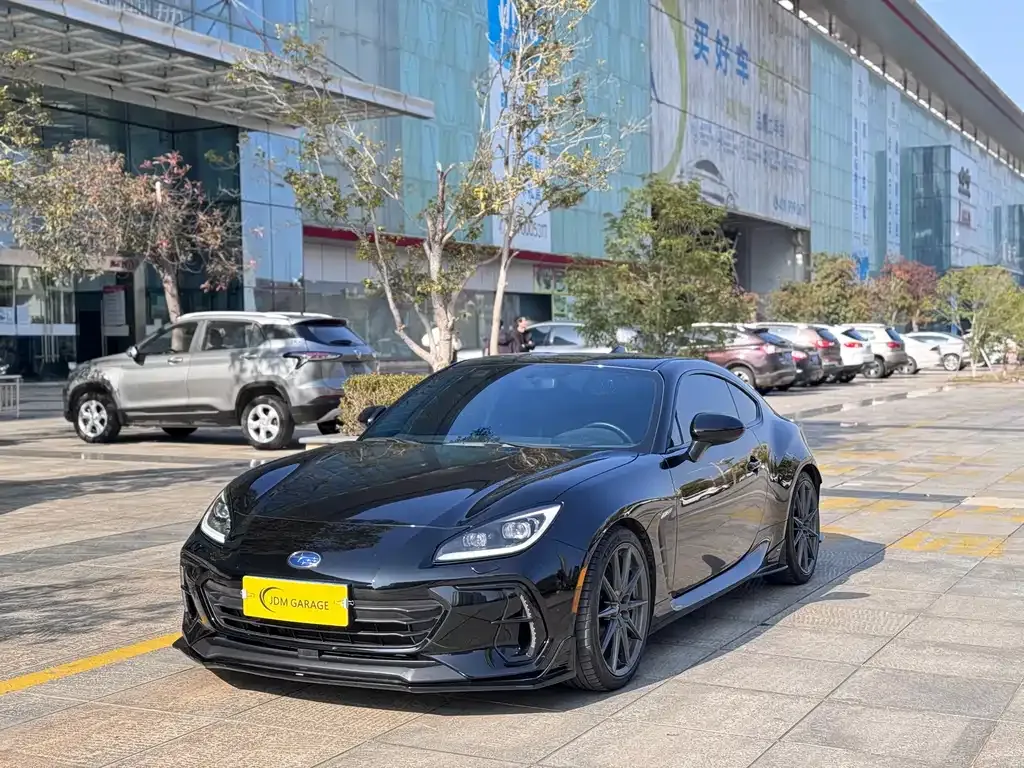 Subaru BRZ 2023 из CN, фото 1
