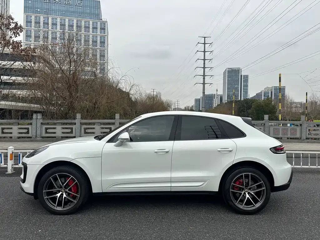 Porsche Macan 2023 из CN, фото 6