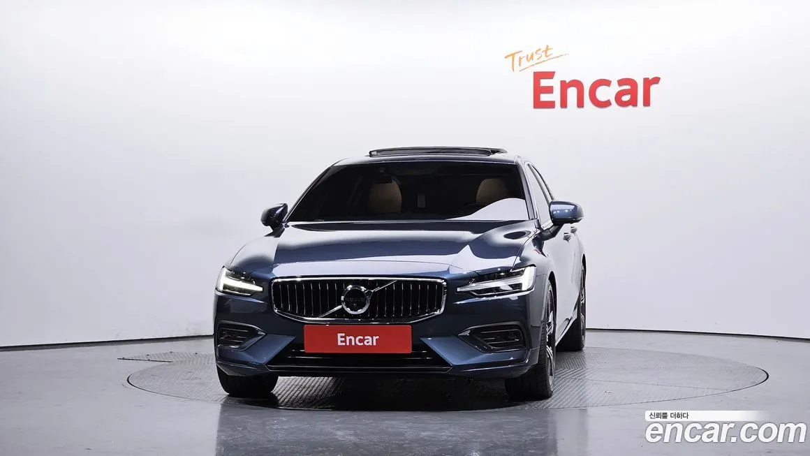 Volvo S60 2022 из KR, фото 6