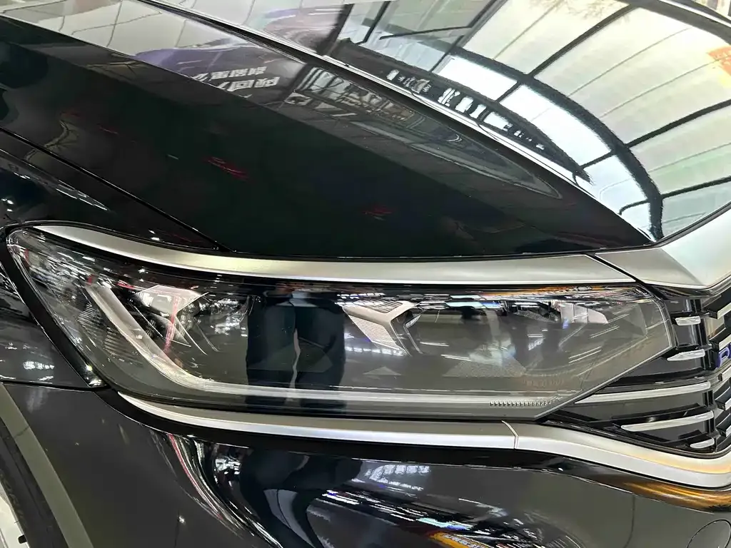 Volkswagen Passat New Energy 2025 из CN, фото 2