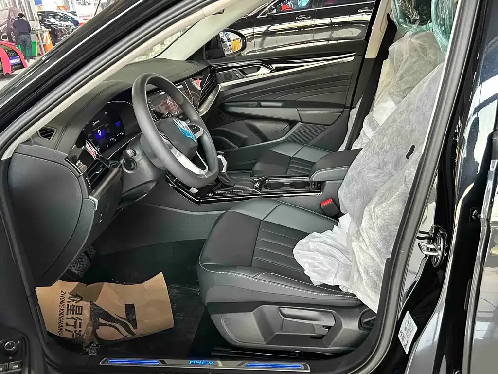 Volkswagen Passat New Energy 2025 из CN, фото 9