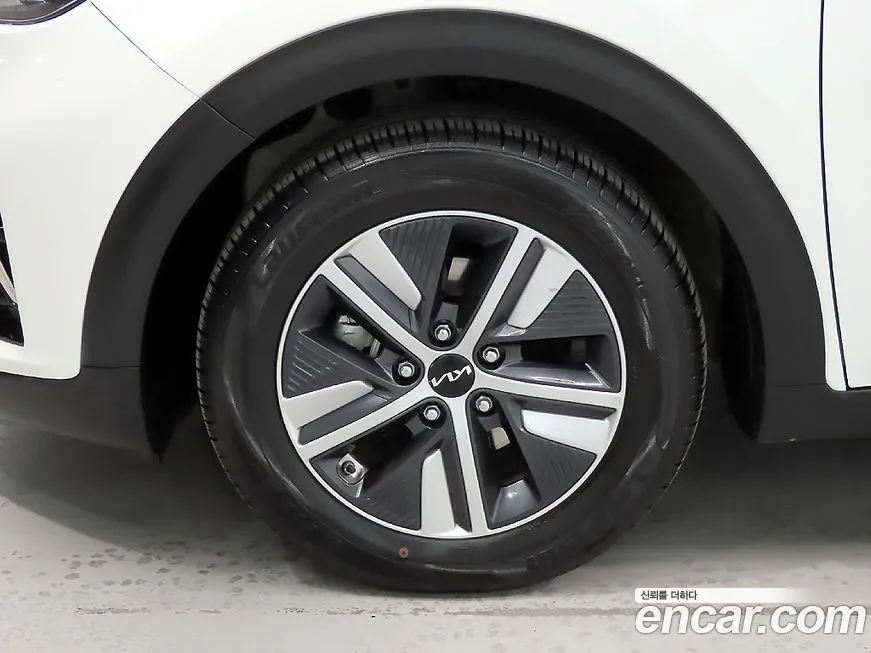 Kia Niro 2022 из KR, фото 8