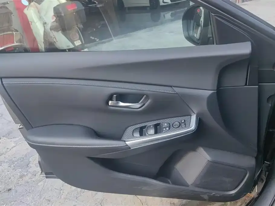 Nissan Sylphy 2022 из CN, фото 9