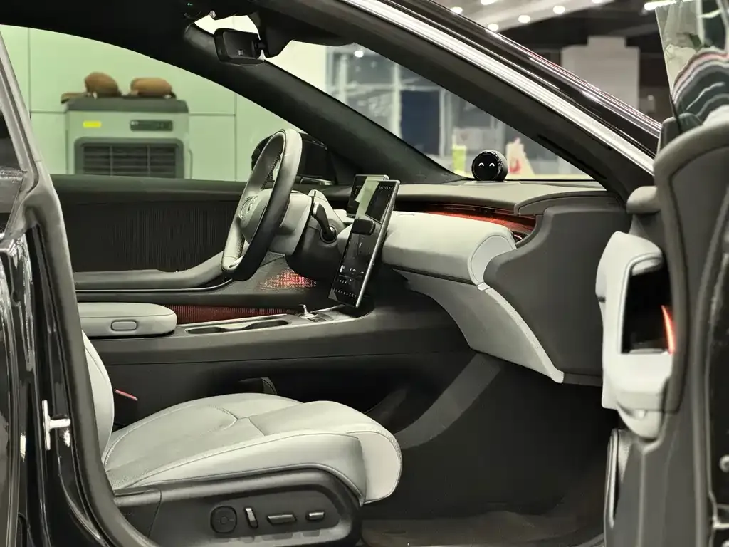 NIO ET5T 2023 из CN, фото 3