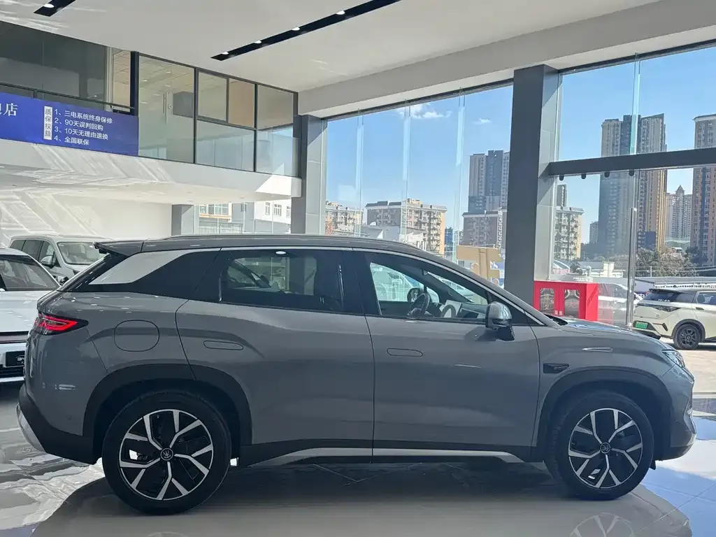 BYD L DM-i 2025 из CN, фото 6
