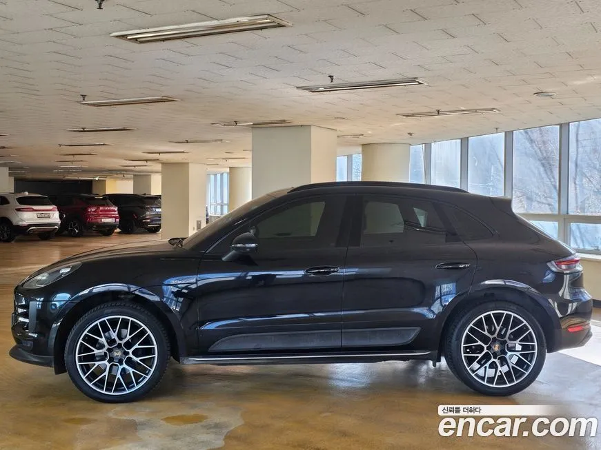 Porsche Macan 2021 из KR, фото 2
