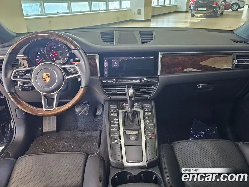 Porsche Macan 2021 из KR, фото 3