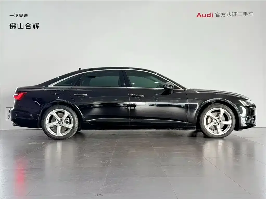 Audi A6L 2023 из CN, фото 2