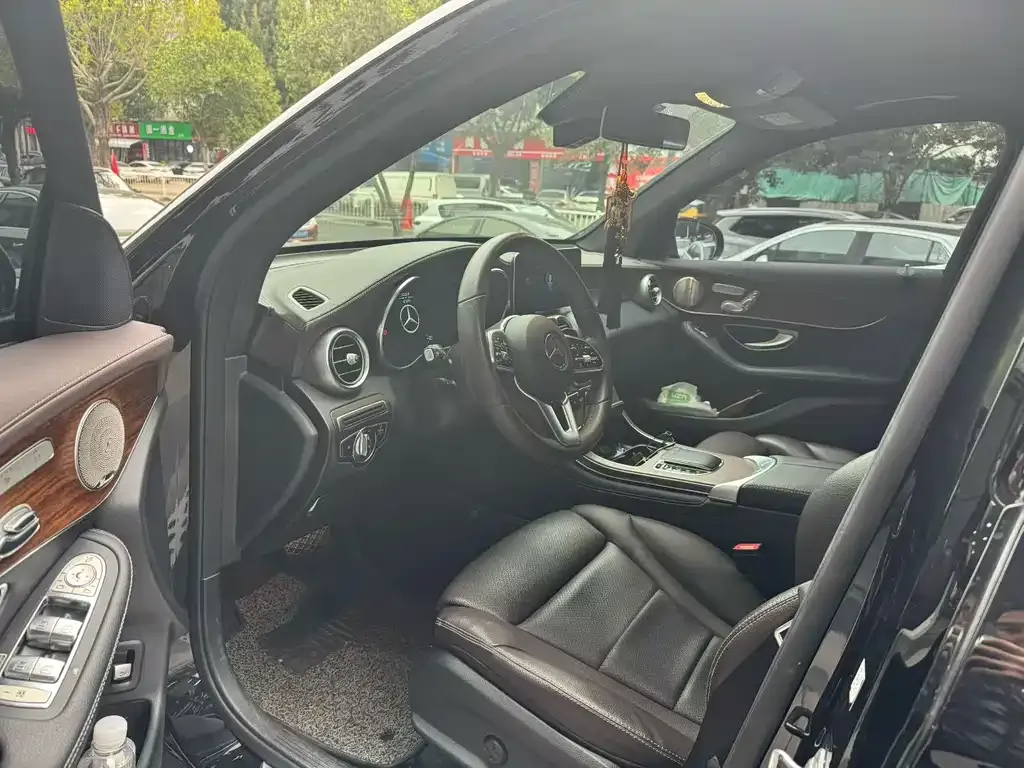 Mercedes-Benz GLC 2021 из CN, фото 4