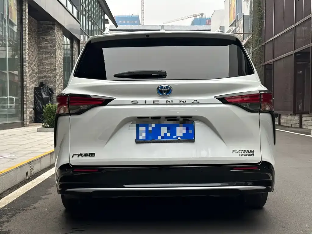 Toyota Sienna 2022 из CN, фото 10