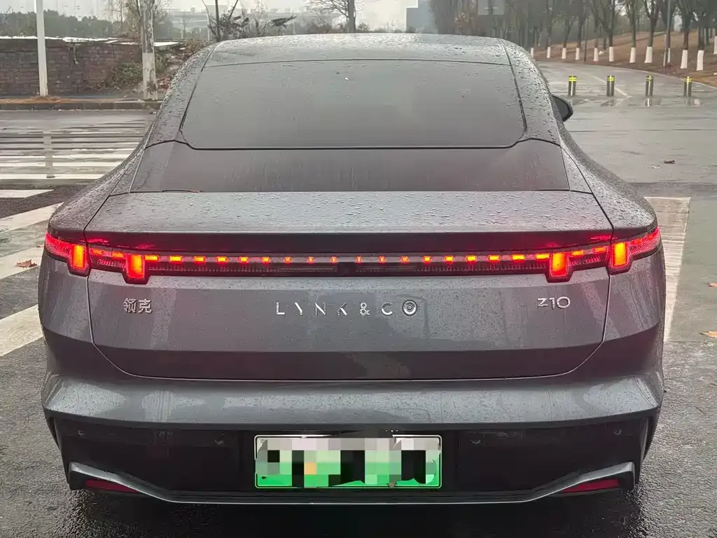 Lynk & Co Z10 2024 из CN, фото 4